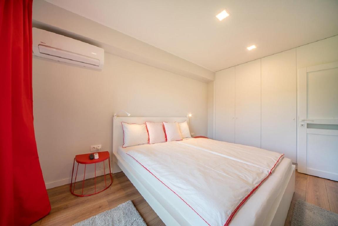 Res Apartman Eger Exterior photo